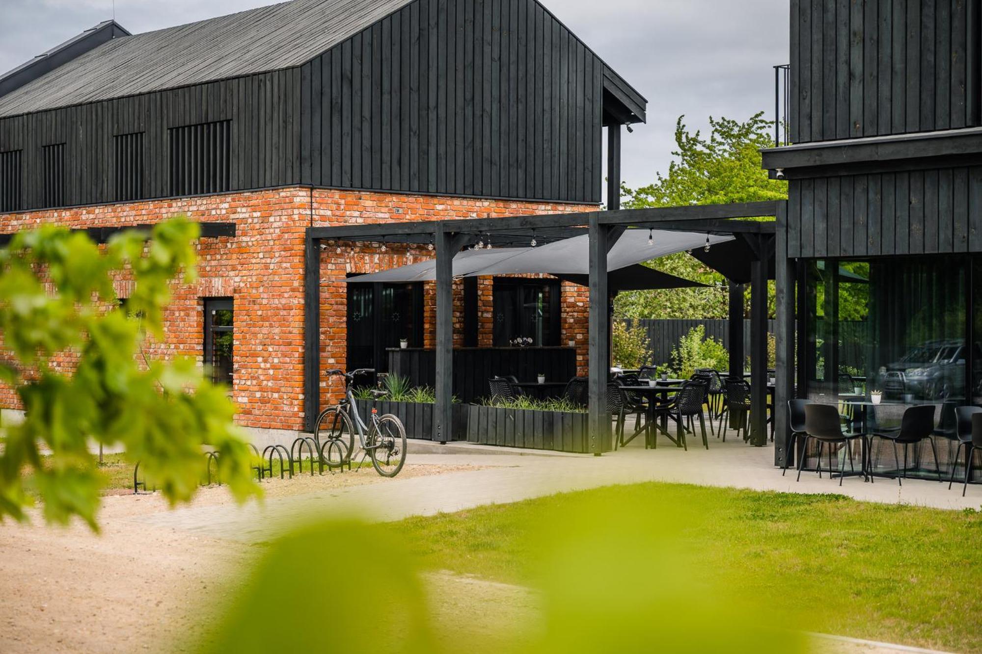 Otto Hotel & Sun Pāvilosta Exterior photo